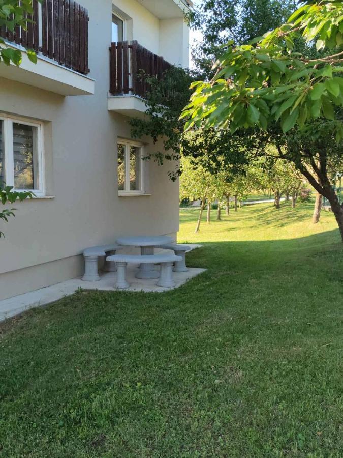 Una National Park Apartment Bihać Exterior foto